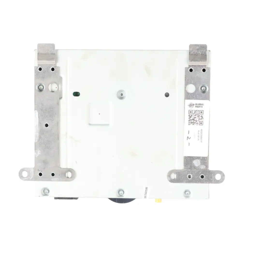 DAB Radio Receiver Module Control Unit ECU to Audi Q7 4L with Part number 4E0035541P Audi Q7 4L DAB Radio Receiver Module Control Unit ECU - SKU 4E0035541P - Part number 4E0035541P