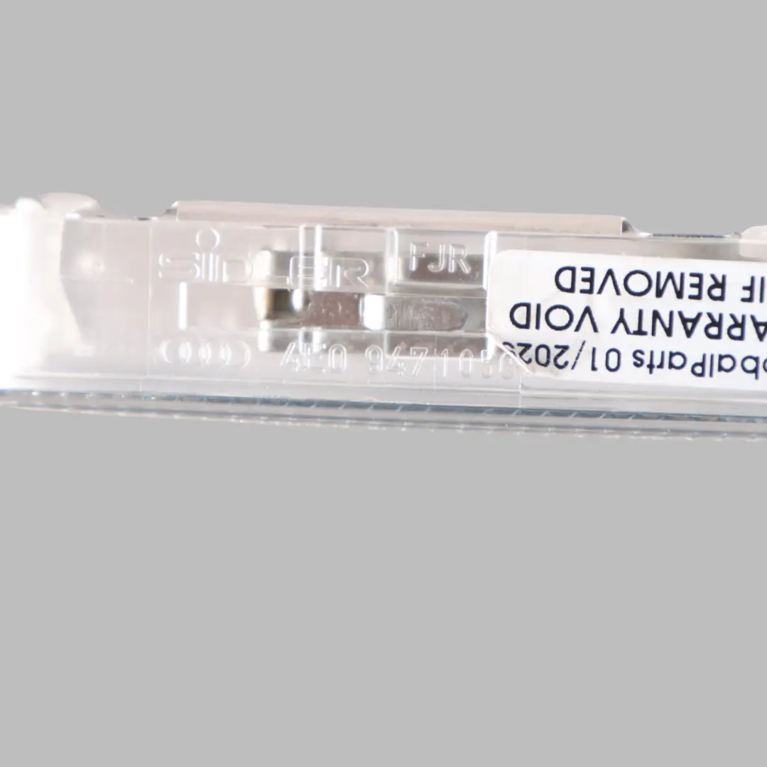 Audi RS3 8V A4 B7 Lampka Oświetlenia Kabiny Tylna LED - SKU 4E0947105C - Numer Części 4E0947105C