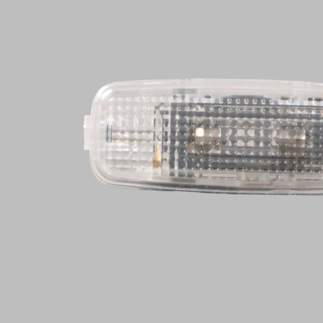 Luz De Techo Audi RS3 8V A4 B7 Luz De Lectura Trasera Panel Interior para con número de pieza 4E0947105C Luz De Techo Audi RS3 8V A4 B7 Luz De Lectura Trasera Panel Interior - SKU 4E0947105C - Número de pieza 4E0947105C