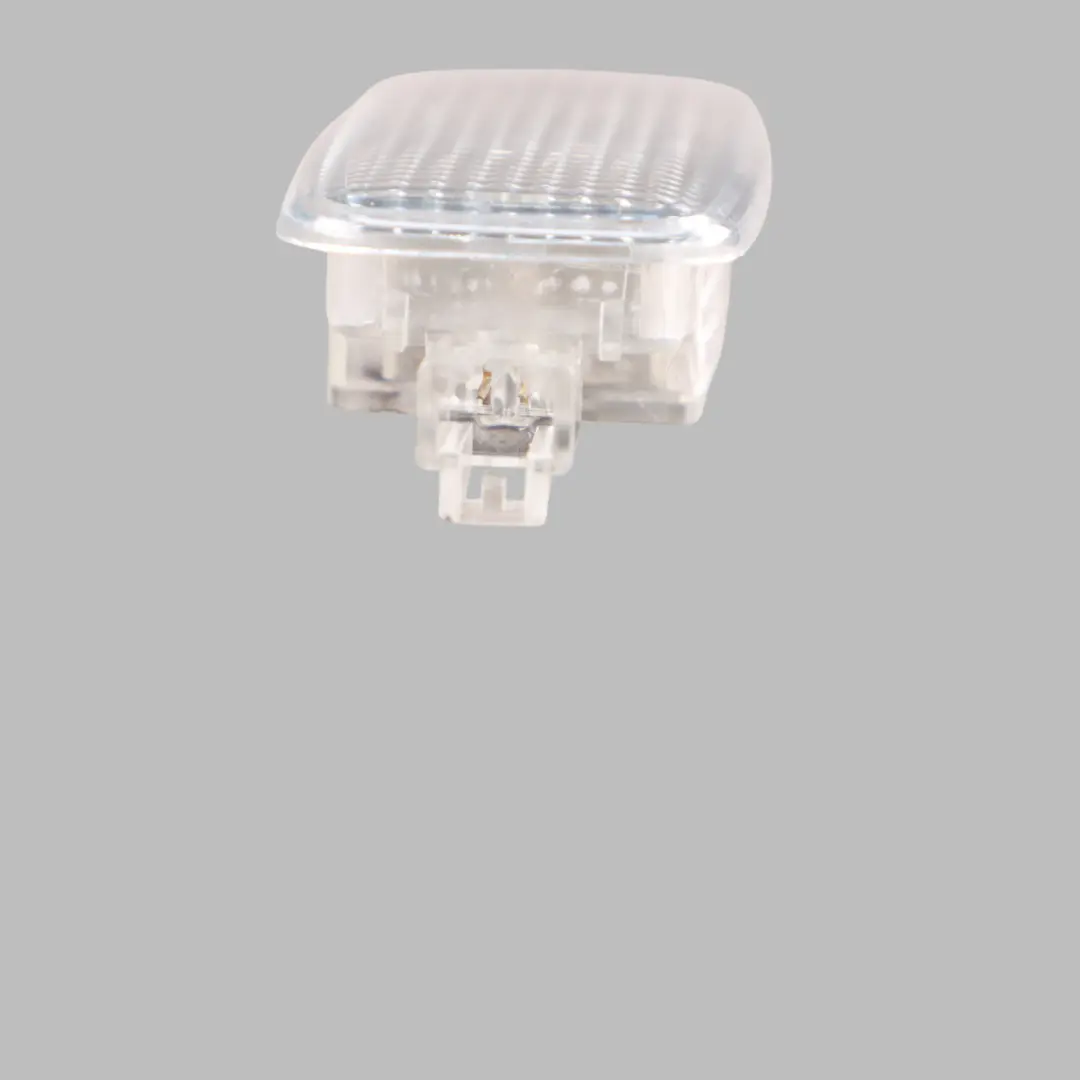 Luce Tetto Audi RS3 8V A4 B7 Lampada Lettura Posteriore Interno per con numero di parte 4E0947105C Luce Tetto Audi RS3 8V A4 B7 Lampada Lettura Posteriore Interno - SKU 4E0947105C - Numero di parte 4E0947105C