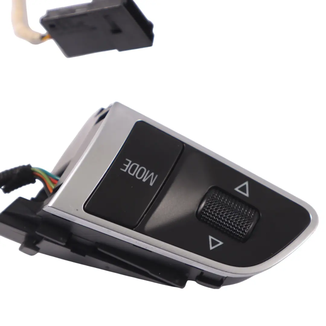 Audi A4 B8 Przełącznik Radia Multifunkcji Kierowcy - SKU 4E0951527AD - Numer Części 4E0951527AD
