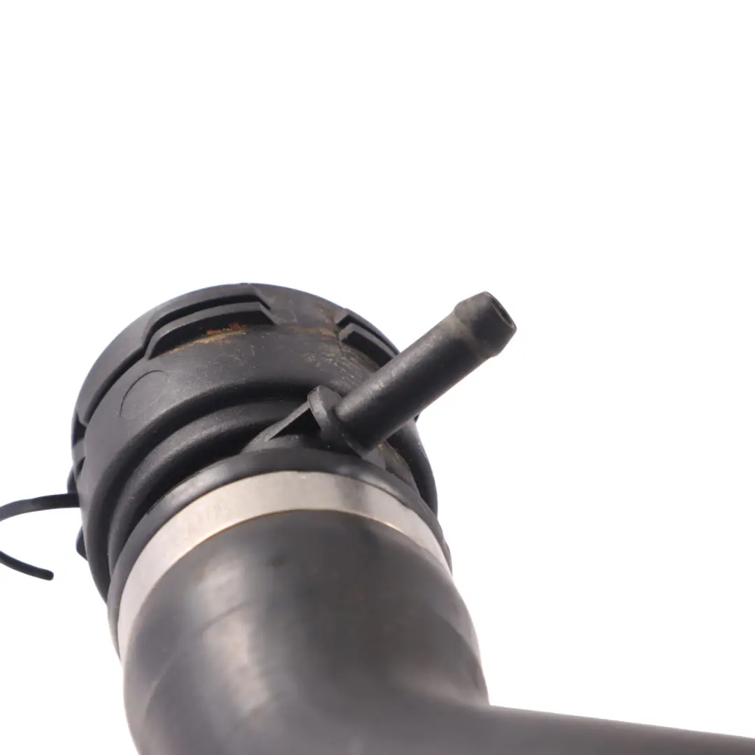 Wasser Schlauch Kühlung Kühler Mittel Leitung für Audi A6 C6 mit Teilenummer 4F0121101G Audi A6 C6 Wasser Schlauch Kühlung Kühler Mittel Leitung - SKU 4F0121101G - Teilenummer 4F0121101G