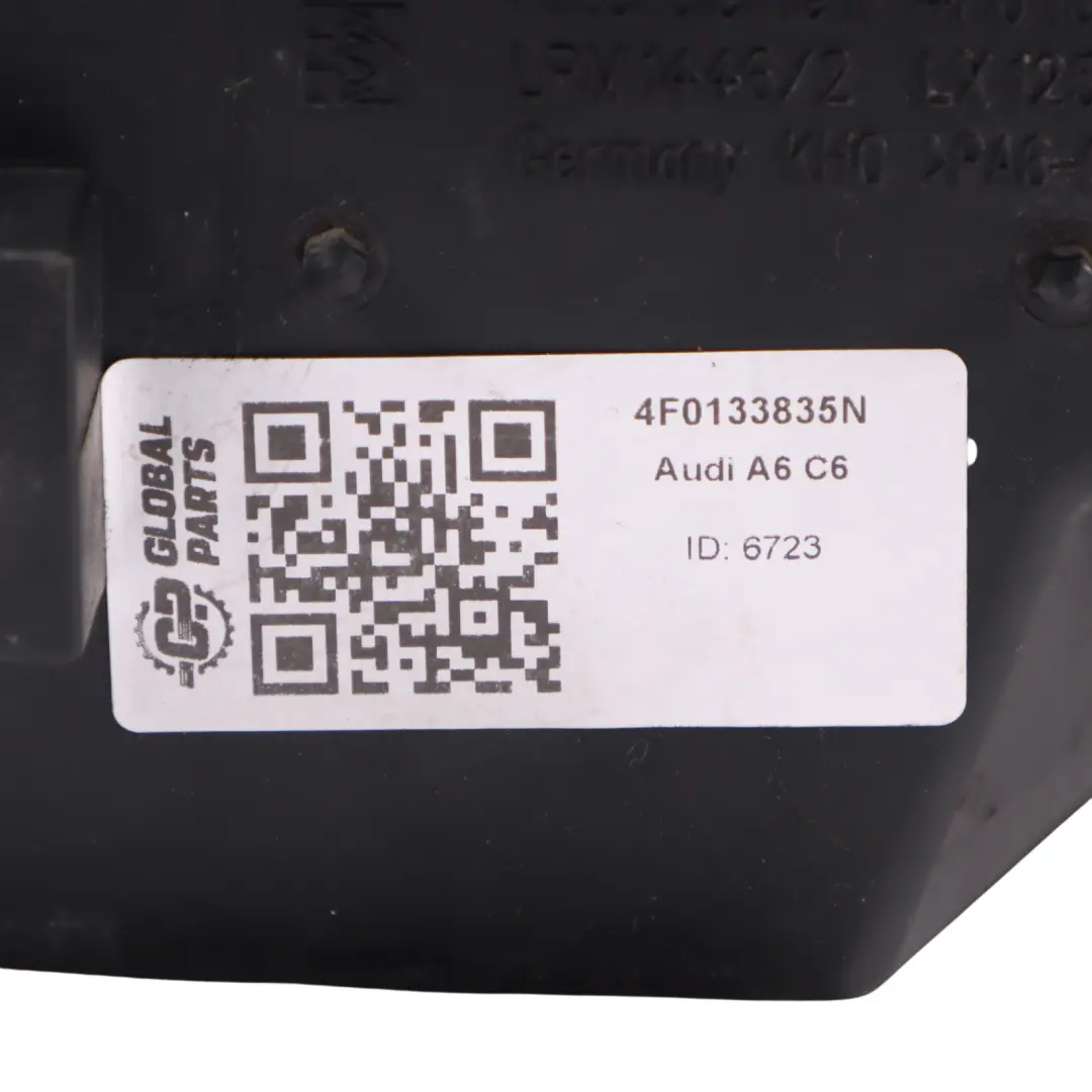  Boîtier filtre à air pour silencieux d'admission Audi A6 C6 gauche - SKU 4F0133835N - Numéro de pièce 4F0133835N