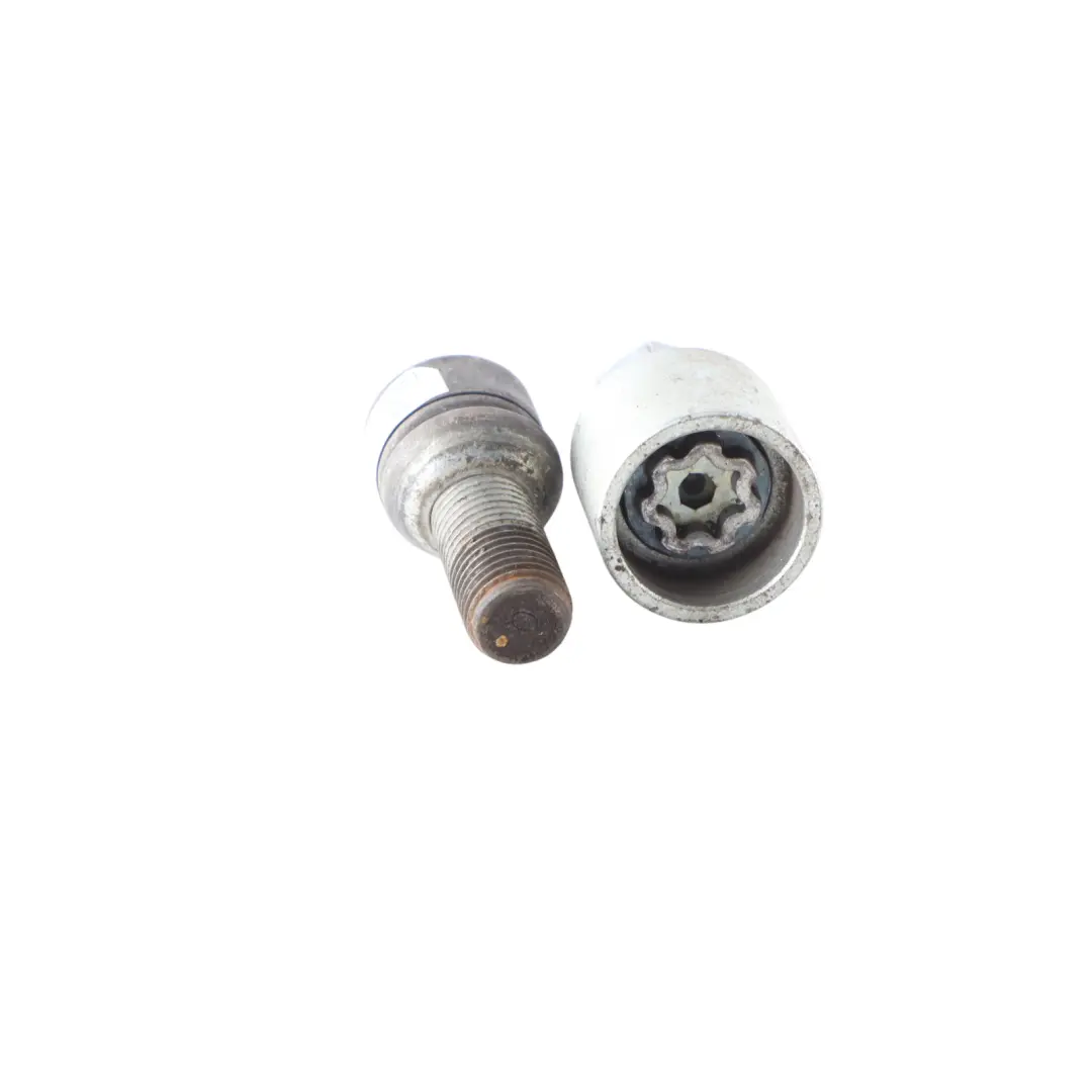 Audi RS3 8V Jeu De Boulons De Sécurité Verrouillage Roue Ecrou - SKU 4F0698139B - Numéro de pièce 4F0698139B
