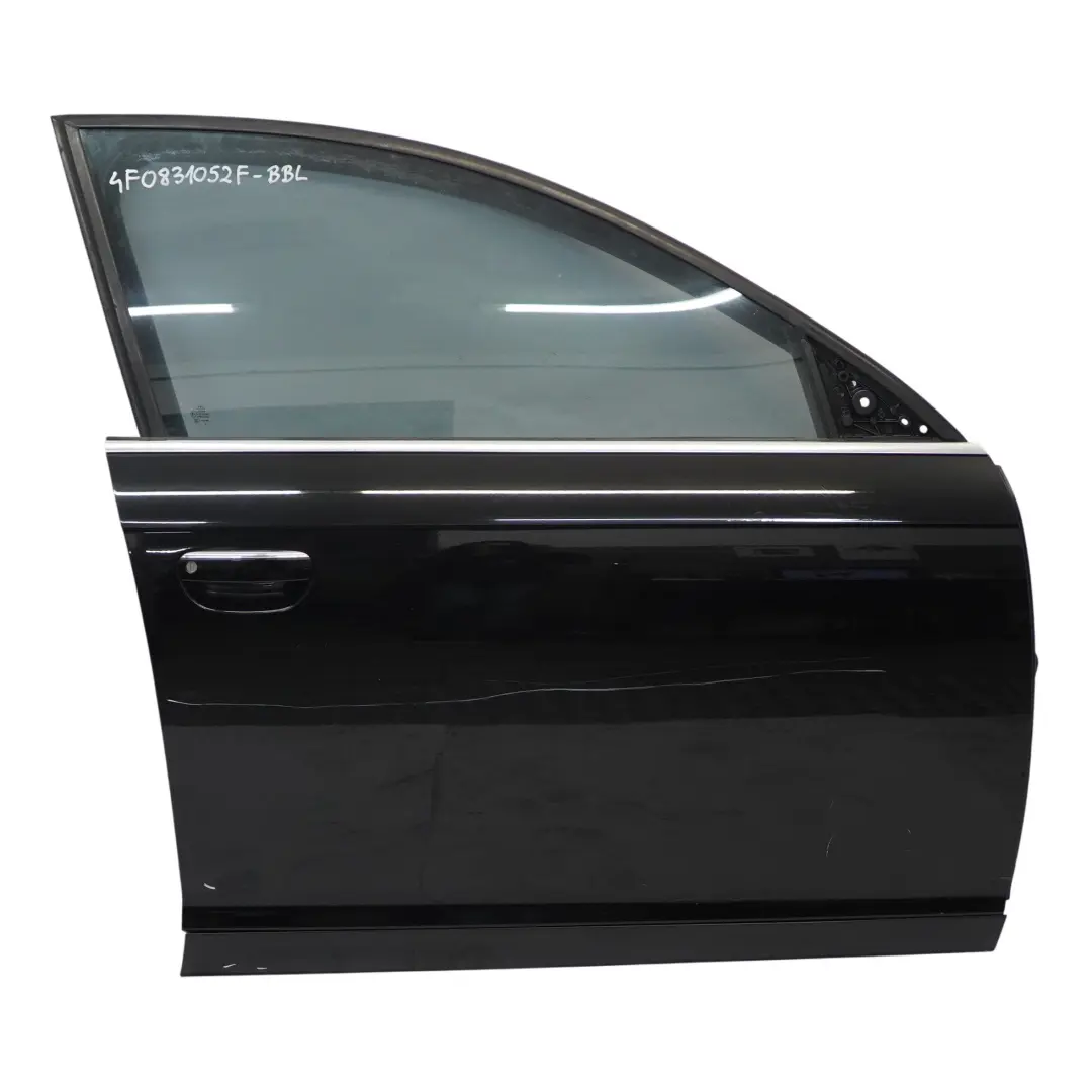Vordertür Rechts Brillantschwarz Metallic - Y9B für Audi A6 C6 mit Teilenummer 4F0831052F Audi A6 C6 Vordertür Rechts Brillantschwarz Metallic - Y9B - SKU 4F0831052F-BBL - Teilenummer 4F0831052F