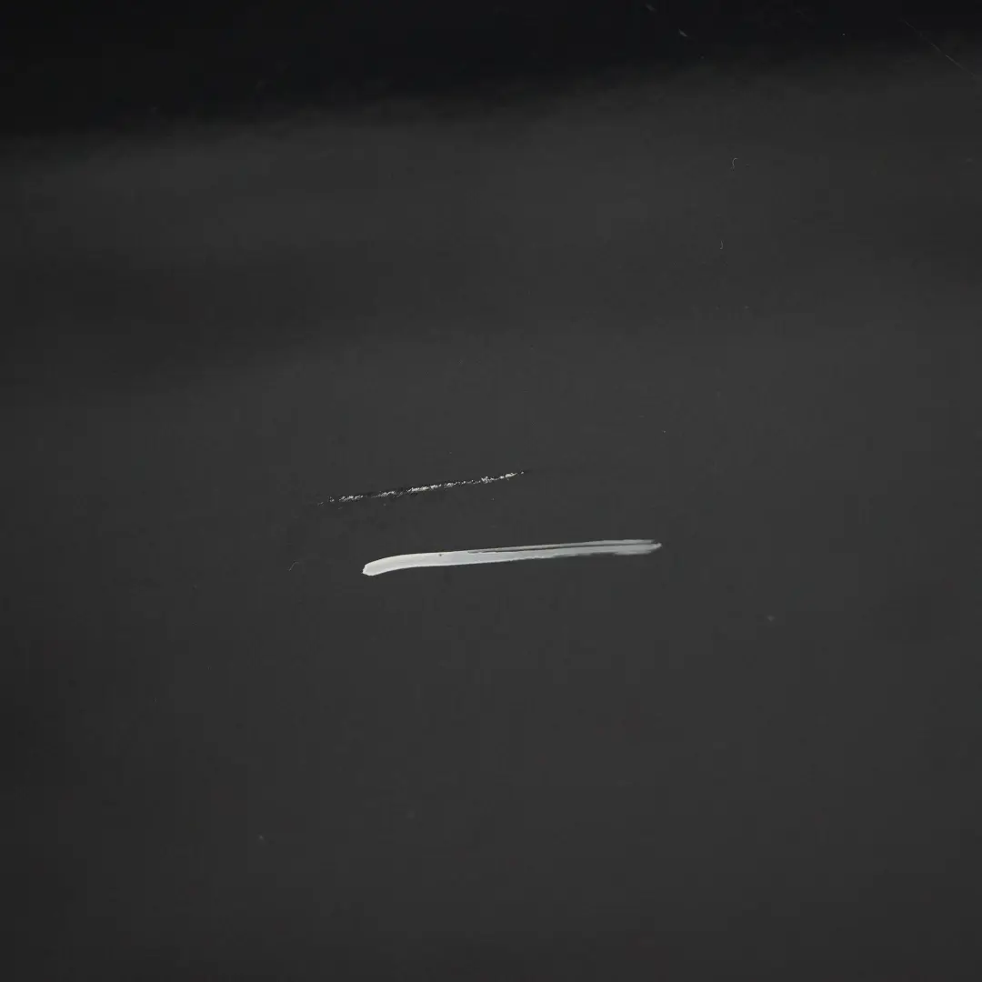 Puerta Delantera Derecha Tapa Night Blue Pearl - Z5D para Audi A6 C6 con número de pieza 4F0831052F Audi A6 C6 Puerta Delantera Derecha Tapa Night Blue Pearl - Z5D - SKU 4F0831052F-NIBL - Número de pieza 4F0831052F