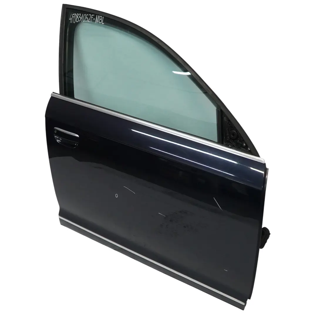 Puerta Delantera Derecha Tapa Night Blue Pearl - Z5D para Audi A6 C6 con número de pieza 4F0831052F Audi A6 C6 Puerta Delantera Derecha Tapa Night Blue Pearl - Z5D - SKU 4F0831052F-NIBL - Número de pieza 4F0831052F