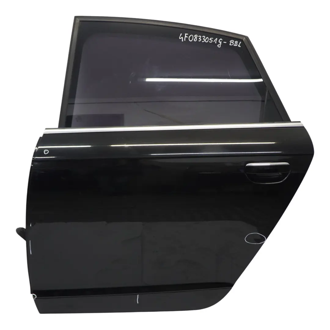Porta Posteriore Sinistra Brilliant Black Metallic - Y9B per Audi A6 C6 Avant con numero di parte 4F0833051G Audi A6 C6 Avant Porta Posteriore Sinistra Brilliant Black Metallic - Y9B - SKU 4F0833051G-BBL - Numero di parte 4F0833051G
