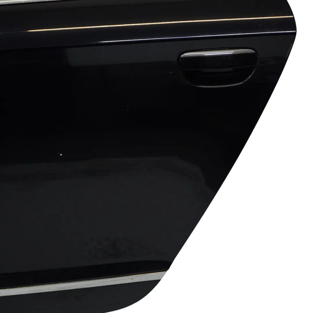 Audi A6 C6 Drzwi Lewe Lewy Tył Tylne Night Blue Pearl - Z5D - SKU 4F0833051G-NIBL - Numer Części 4F0833051G