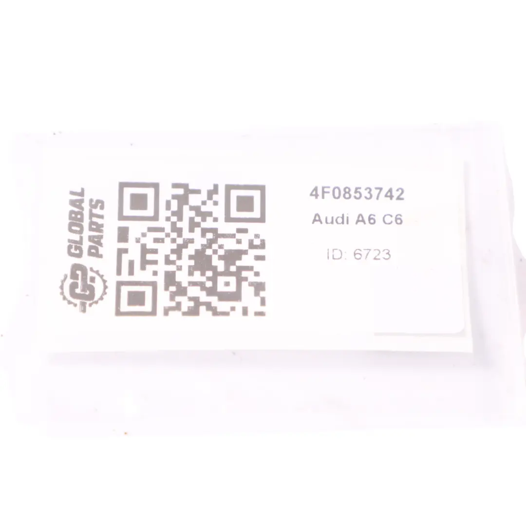 Emblemat Logo Klapy Bagażnika do Audi A6 C6 o numerze 4F0853742 Audi A6 C6 Emblemat Logo Klapy Bagażnika - SKU 4F0853742 - Numer Części 4F0853742