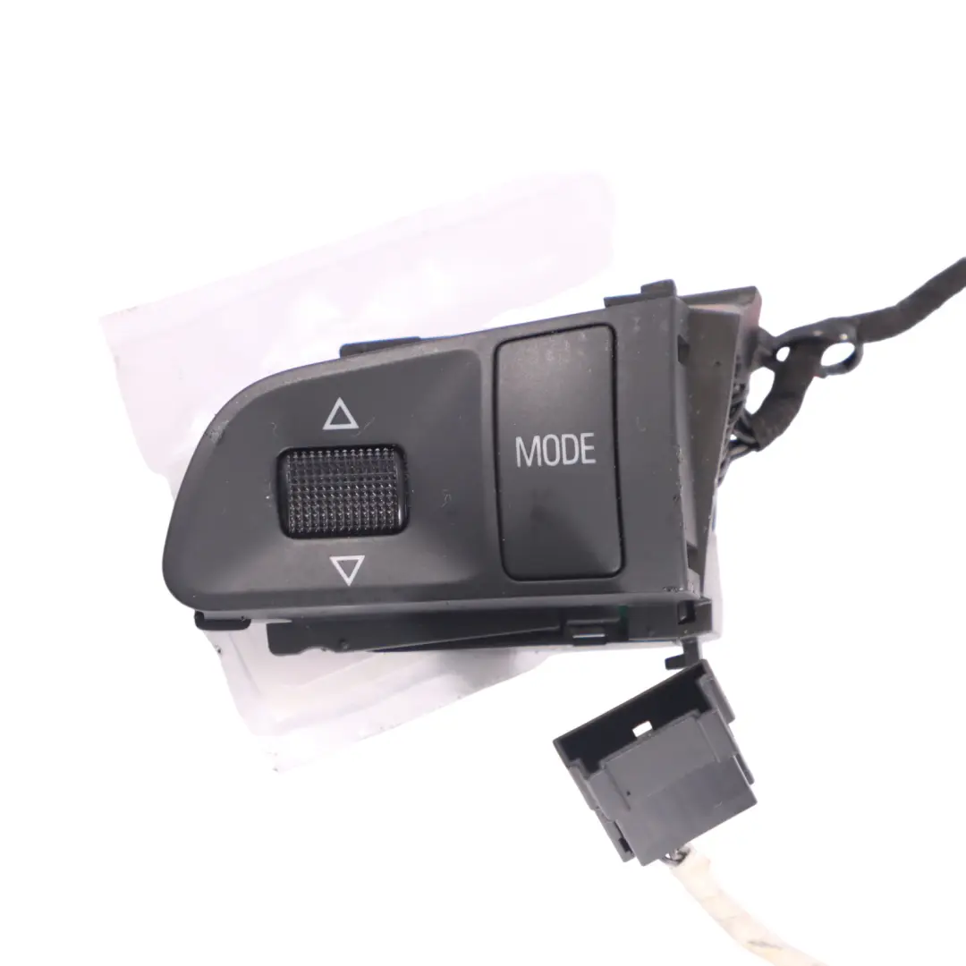 Audi A3 8P Volante Interruptores Multifunción Botón - SKU 4F0951527A - Número de pieza 4F0951527A