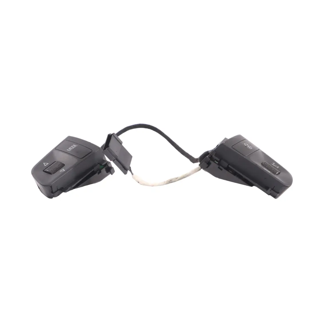 Lenkrad Schalter Multifunktion Staste für Audi A3 8P mit Teilenummer 4F0951527A Audi A3 8P Lenkrad Schalter Multifunktion Staste - SKU 4F0951527A - Teilenummer 4F0951527A