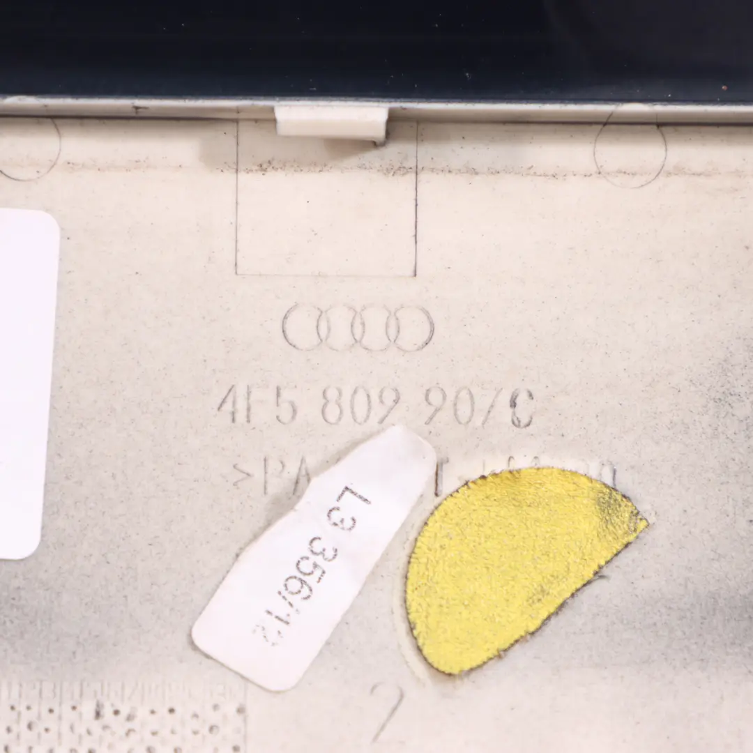 Audi A6 C6 Pokrywa Klapkia Wlewu Paliwa Nocny Niebieski Perłowy - Z5D - SKU 4F5809907C-NIBL - Numer Części 4F5809907C