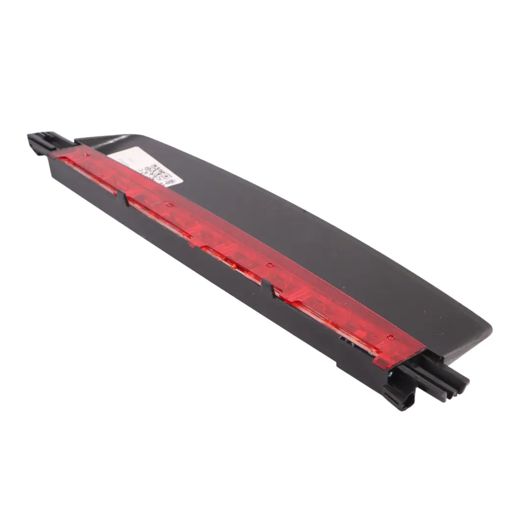 Tylne Światło Stopu Trzecie Światło Stopu do Audi A6 C6 Cabrio o numerze 4F5945097A Audi A6 C6 Cabrio Tylne Światło Stopu Trzecie Światło Stopu - SKU 4F5945097A - Numer Części 4F5945097A