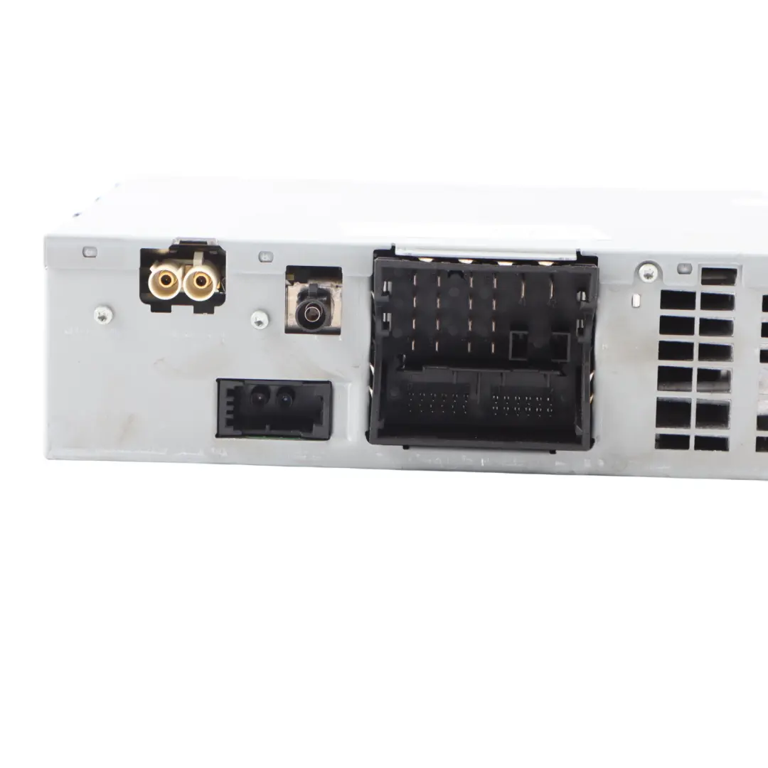 Sat Nav DAB Radio Tuner Head Unit Control Harman Becker to Audi A4 B8 with Part number 4G0035061L Audi A4 B8 Sat Nav DAB Radio Tuner Head Unit Control Harman Becker - SKU 4G0035061L - Part number 4G0035061L