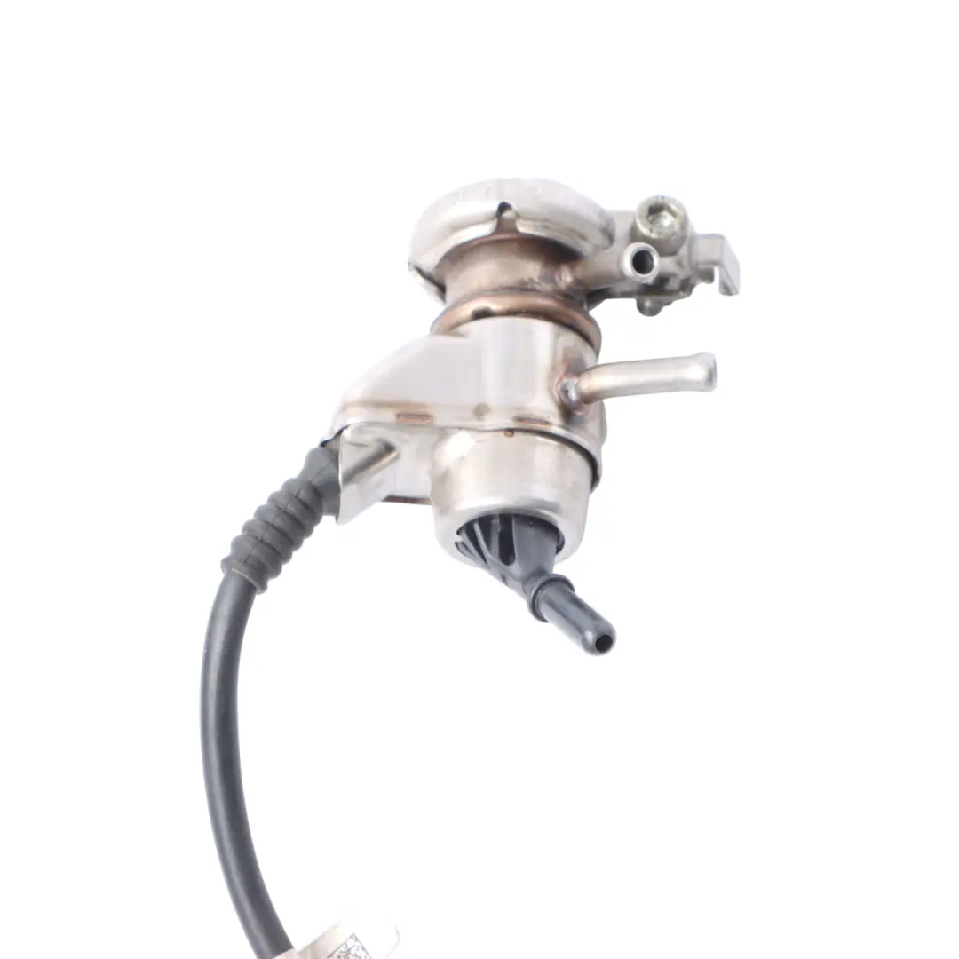 Injector Reduction Agent Valve to Audi A7 4G 3.0 TDI Diesel Ad Blue with Part number 4G0131113C Audi A7 4G 3.0 TDI Diesel Ad Blue Injector Reduction Agent Valve - SKU 4G0131113C - Part number 4G0131113C