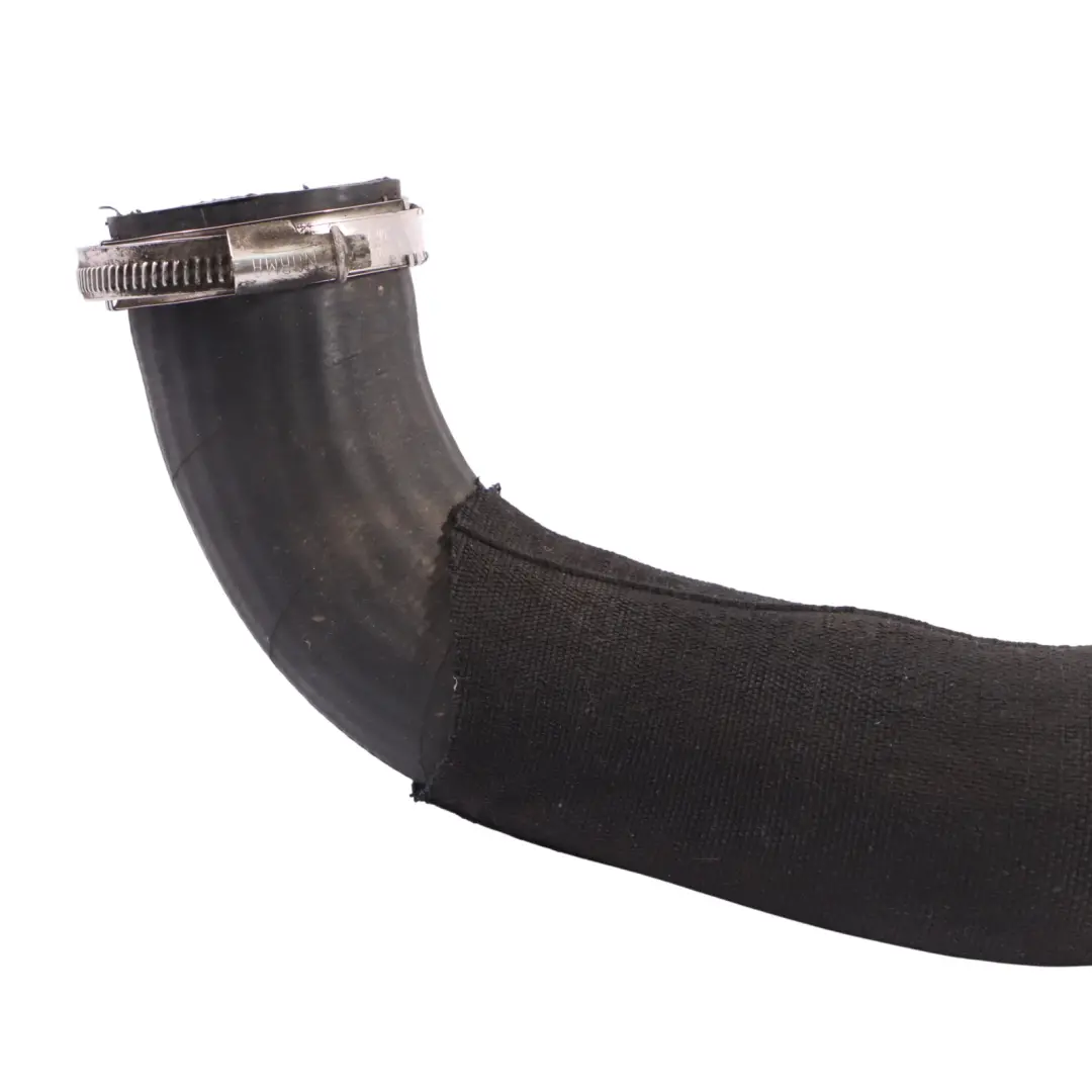 Tuyau Admission Air Intermédiaire Droit pour Audi A7 4G 3.0 TDI à propos du numéro de pièce 4G0145738AP Audi A7 4G 3.0 TDI Tuyau Admission Air Intermédiaire Droit - SKU 4G0145738AP - Numéro de pièce 4G0145738AP