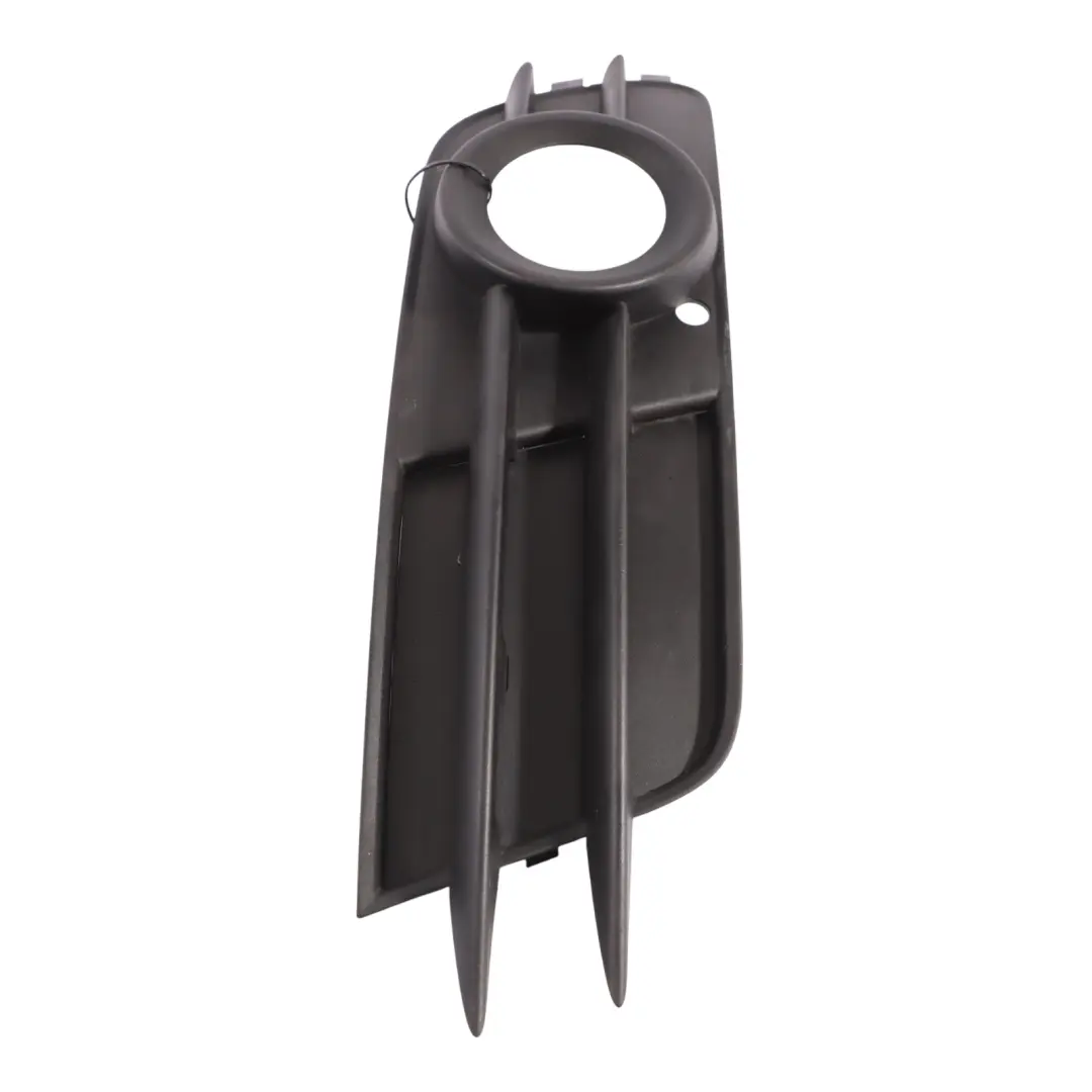 Paraurti Anteriore Fendinebbia Cover Trim Griglia Sinistra per Audi A6 C6 con numero di parte 4G0807151 Audi A6 C6 Paraurti Anteriore Fendinebbia Cover Trim Griglia Sinistra - SKU 4G0807151 - Numero di parte 4G0807151