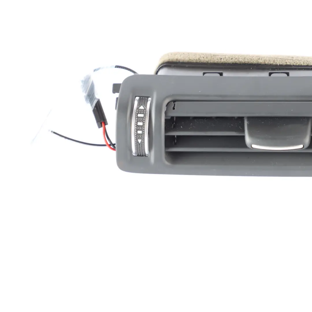  Grille De Ventilation Supérieure Droite Pour Montant B Audi A7 4G8 - SKU 4G0819210E - Numéro de pièce 4G0819210E
