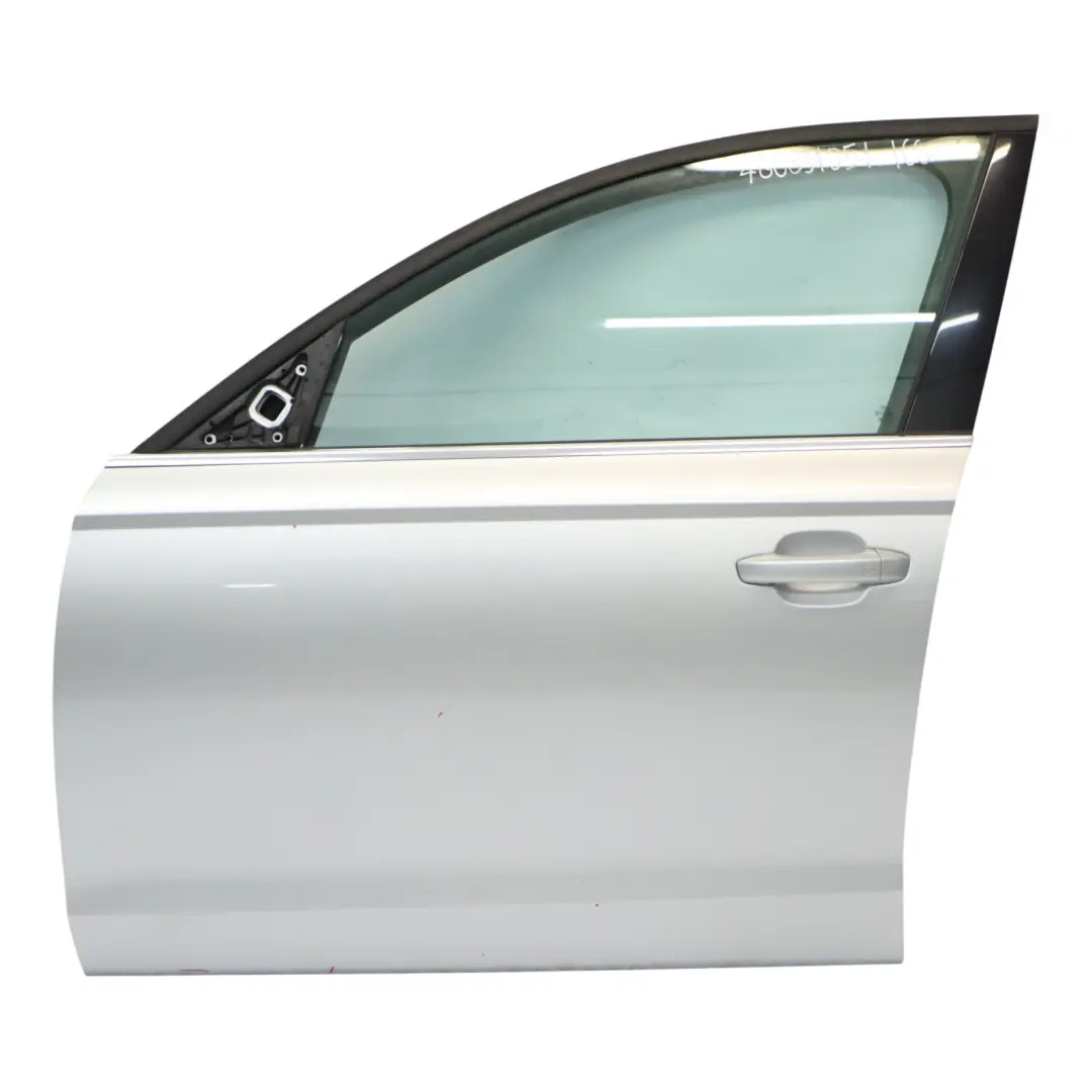 Drzwi Lewe Przednie Ice Silver Srebrny Metalik - X7W do Audi A6 C7 4G o numerze 4G0831051 Audi A6 C7 4G Drzwi Lewe Przednie Ice Silver Srebrny Metalik - X7W - SKU 4G0831051-ICS - Numer Części 4G0831051