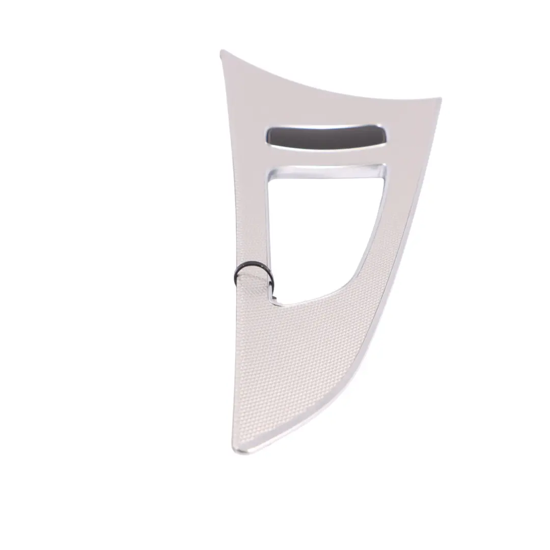 Moldura De Panel De Puerta Trasera Aluminio Derecha para Audi A6 C7 con número de pieza 4G0867420B Audi A6 C7 Moldura De Panel De Puerta Trasera Aluminio Derecha - SKU 4G0867420B - Número de pieza 4G0867420B