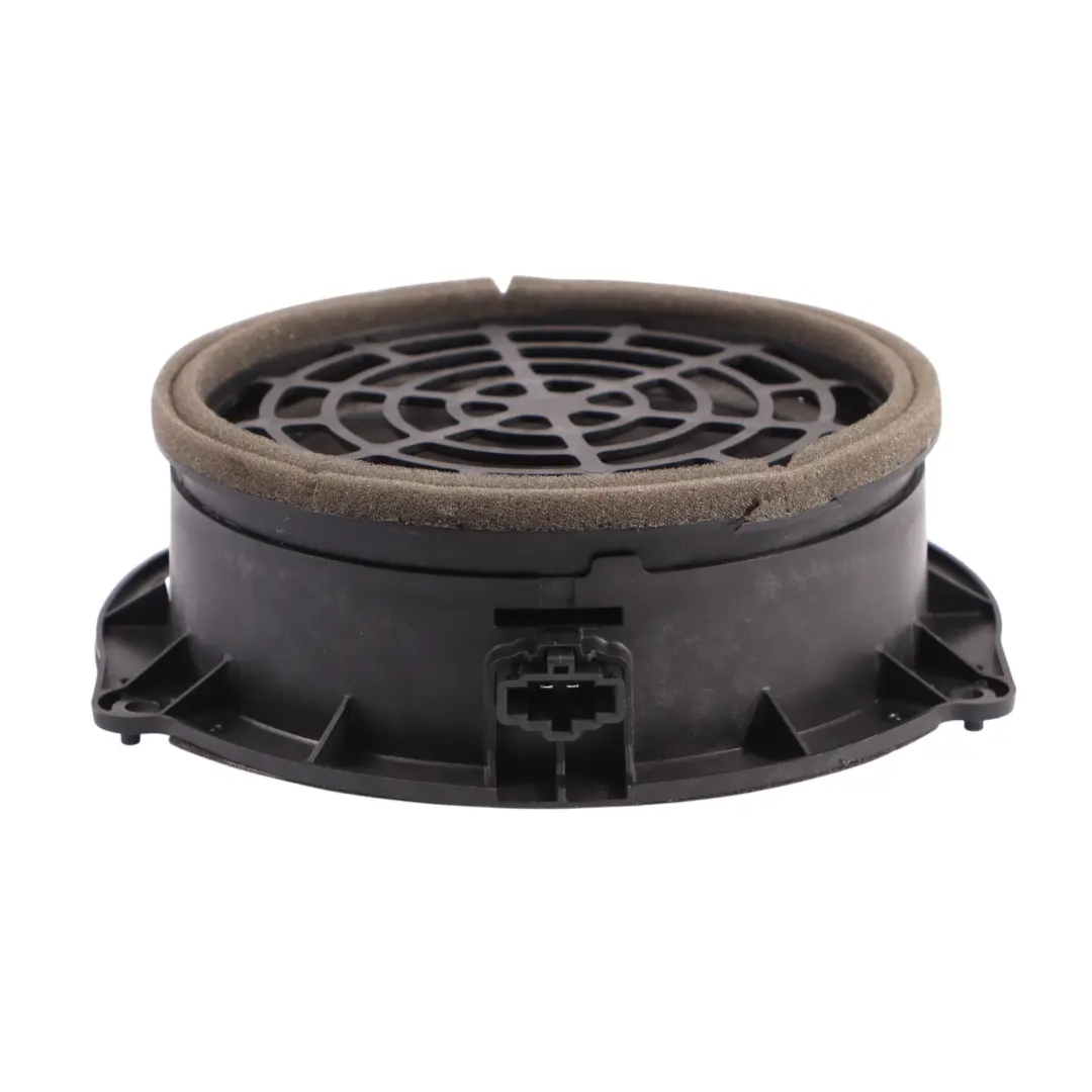 Altavoz Trasero Gama media / baja Izquierda Derecha para Audi A6 C7 con número de pieza 4G1035411 Audi A6 C7 Altavoz Trasero Gama media / baja Izquierda Derecha - SKU 4G1035411 - Número de pieza 4G1035411