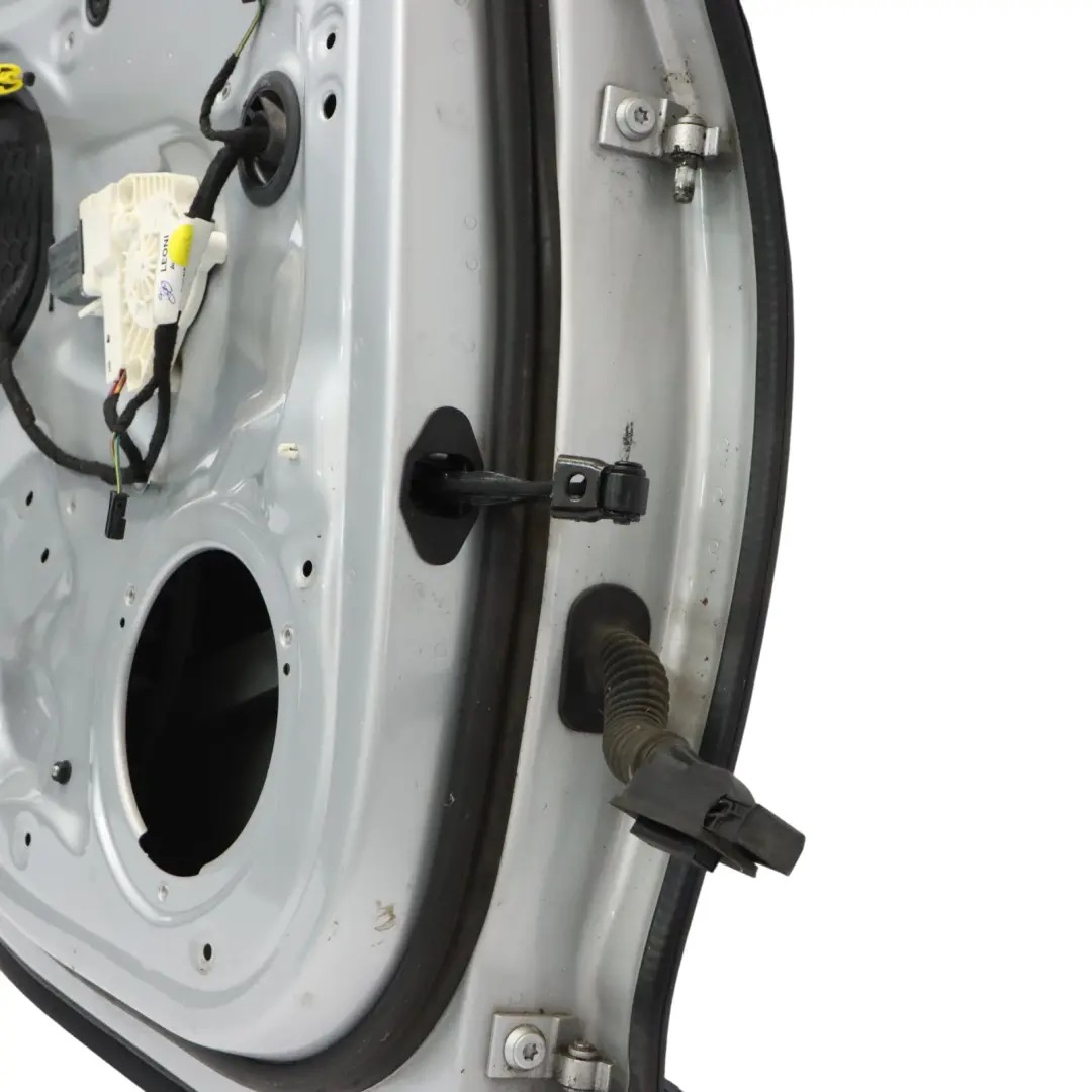 Audi A6 C7 4G Drzwi Lewe Tylne Ice Silver Srebrny Metalik - X7W - SKU 4G5833051-ICS - Numer Części 4G5833051