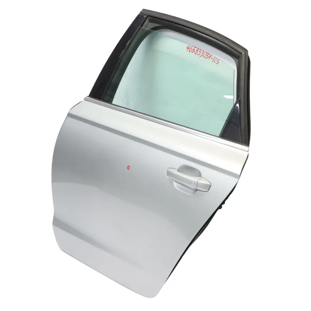 Porta Posteriore Sinistra Pannello Ice Silver Metallic - X7W per Audi A6 C7 4G con numero di parte 4G5833051 Audi A6 C7 4G Porta Posteriore Sinistra Pannello Ice Silver Metallic - X7W - SKU 4G5833051-ICS - Numero di parte 4G5833051