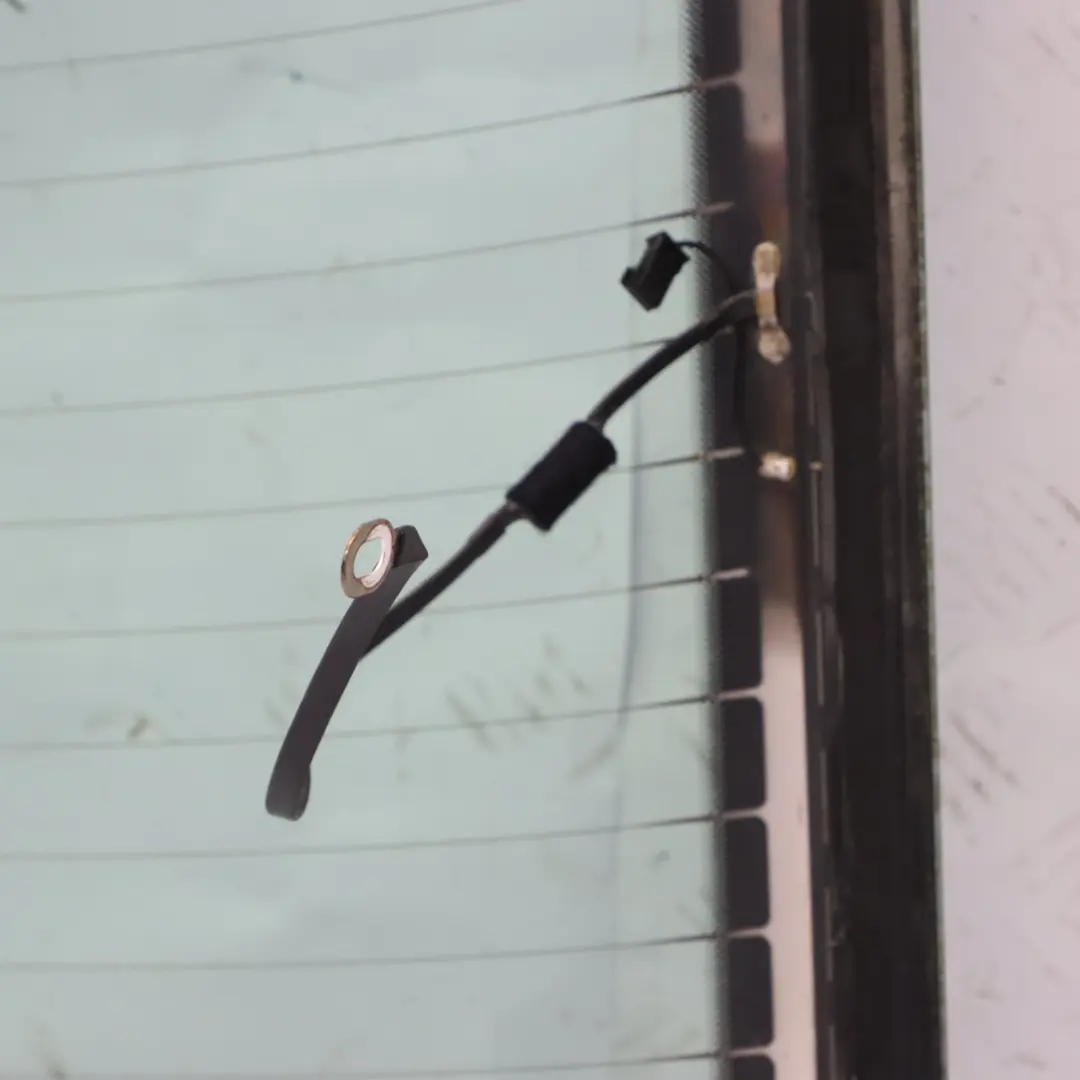 Tylna Klapa Szyba Tył Tylna Zielona AS2 do Audi A6 C7 Sedan o numerze 4G5845501 Audi A6 C7 Sedan Tylna Klapa Szyba Tył Tylna Zielona AS2 - SKU 4G5845501 - Numer Części 4G5845501