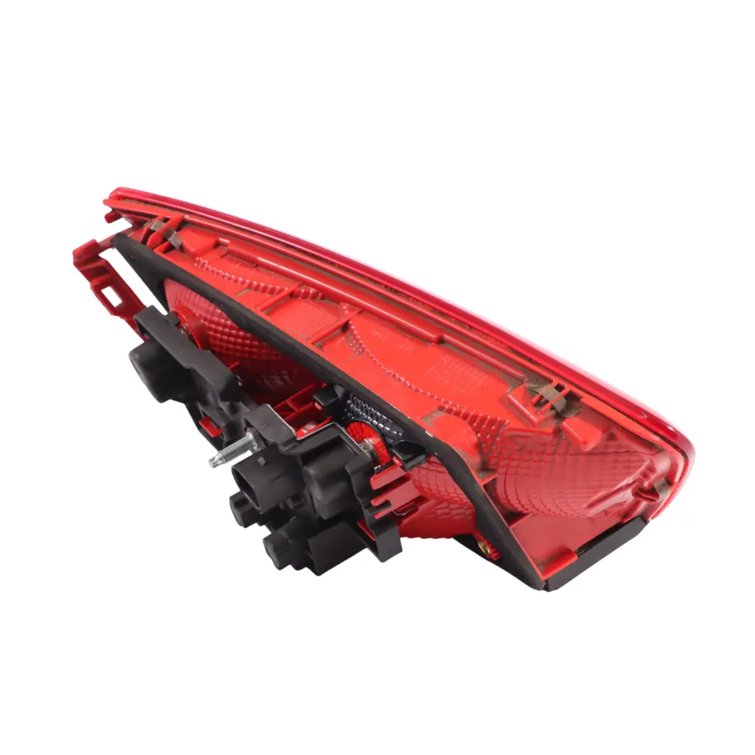 Audi A4 B7 Luz Trasera Tapa Maletero Portón Trasero Derecha - SKU 4G5945094 - Número de pieza 4G5945094