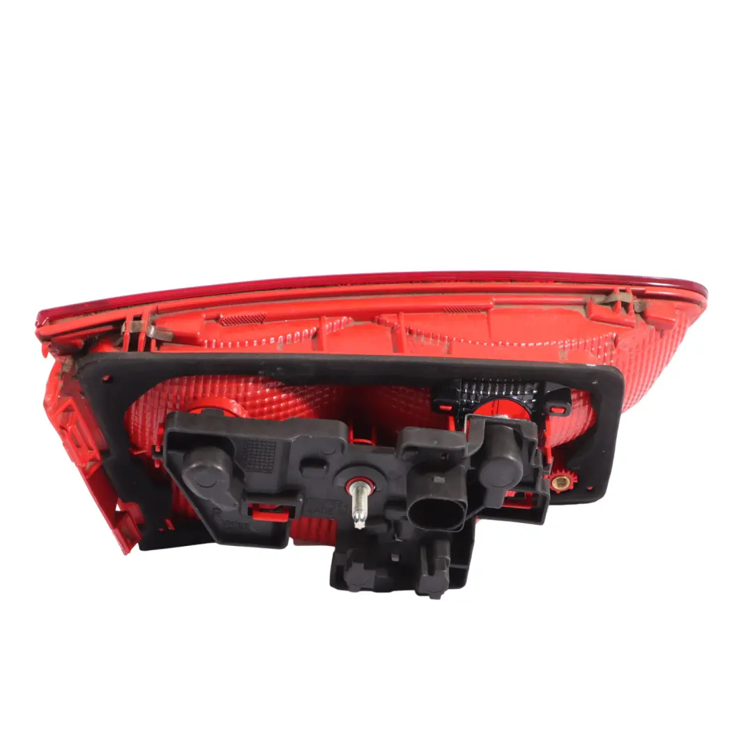 Light Lamp Trunk Lid Boot Tailgate Right O/S to Audi A6 C7 Rear with Part number 4G5945094 Audi A6 C7 Rear Light Lamp Trunk Lid Boot Tailgate Right O/S - SKU 4G5945094 - Part number 4G5945094