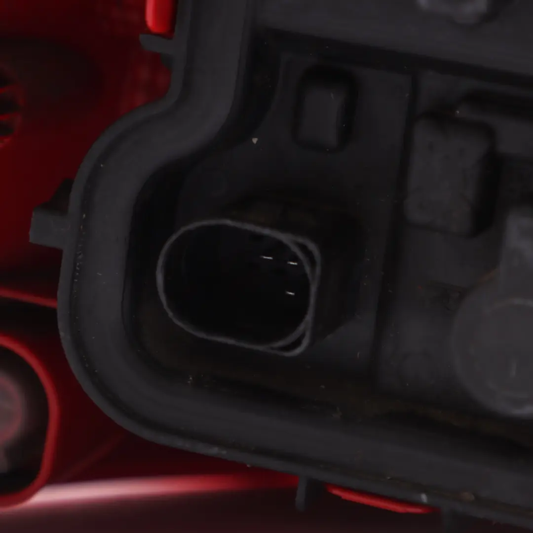 Fanale Posteriore Destro Luce Portellone Bagagliaio per Audi A6 C7 con numero di parte 4G5945096 Audi A6 C7 Fanale Posteriore Destro Luce Portellone Bagagliaio - SKU 4G5945096 - Numero di parte 4G5945096