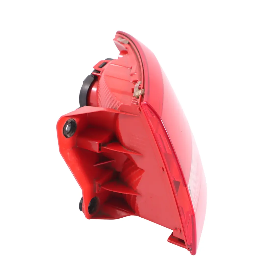 Lampa Prawy Tył Tylna Światło Klapy Bagażnika do Audi A6 C7 o numerze 4G5945096 Audi A6 C7 Lampa Prawy Tył Tylna Światło Klapy Bagażnika - SKU 4G5945096 - Numer Części 4G5945096