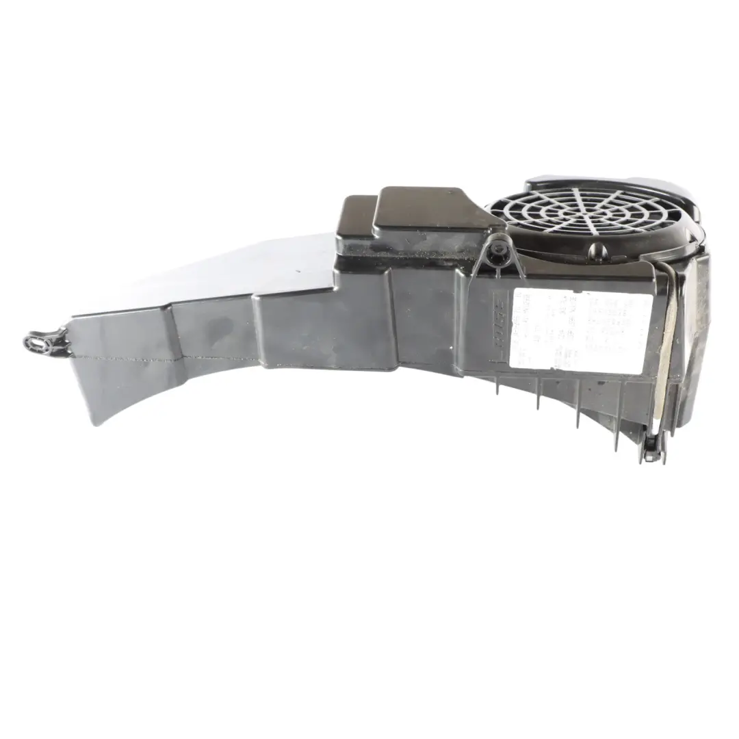 Głośnik Bose Subwoofer Tył do Audi Q3 8U o numerze 4G8035382 Audi Q3 8U Głośnik Bose Subwoofer Tył - SKU 4G8035382 - Numer Części 4G8035382