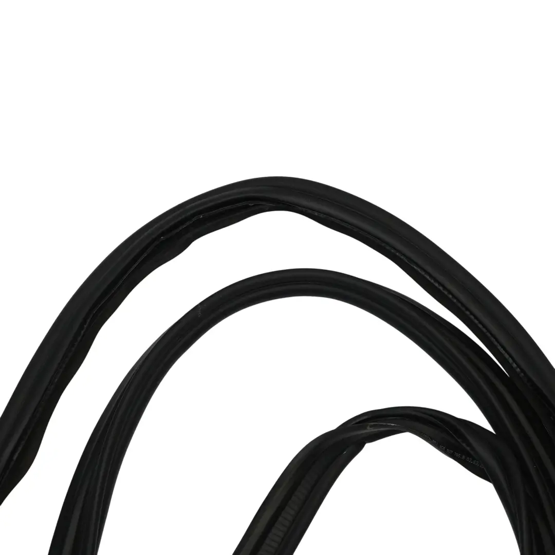 Audi A7 4G Rear Tailgate Hatch Boot Lid Trunk Seal Gasket Rubber - SKU 4G8827705B - Part number 4G8827705B