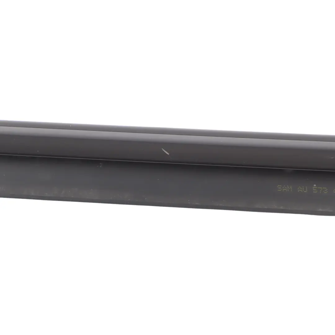 Sportback Porta Guarnizione Meteo Gomma Anteriore Destra per Audi A7 4G con numero di parte 4G8853284H Audi A7 4G Sportback Porta Guarnizione Meteo Gomma Anteriore Destra - SKU 4G8853284H - Numero di parte 4G8853284H