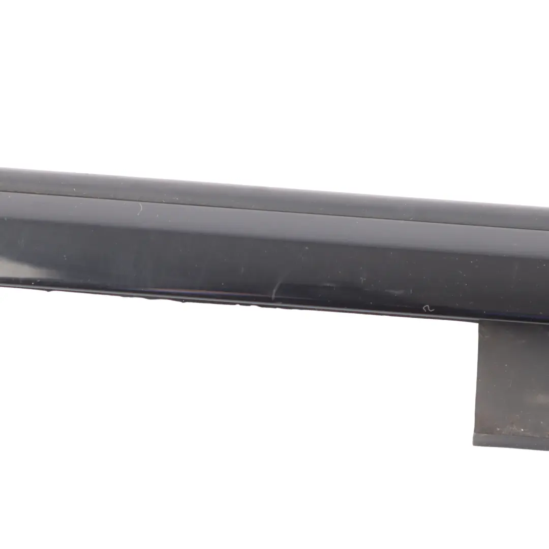Sportback Porta Guarnizione Meteo Gomma Anteriore Destra per Audi A7 4G con numero di parte 4G8853284H Audi A7 4G Sportback Porta Guarnizione Meteo Gomma Anteriore Destra - SKU 4G8853284H - Numero di parte 4G8853284H
