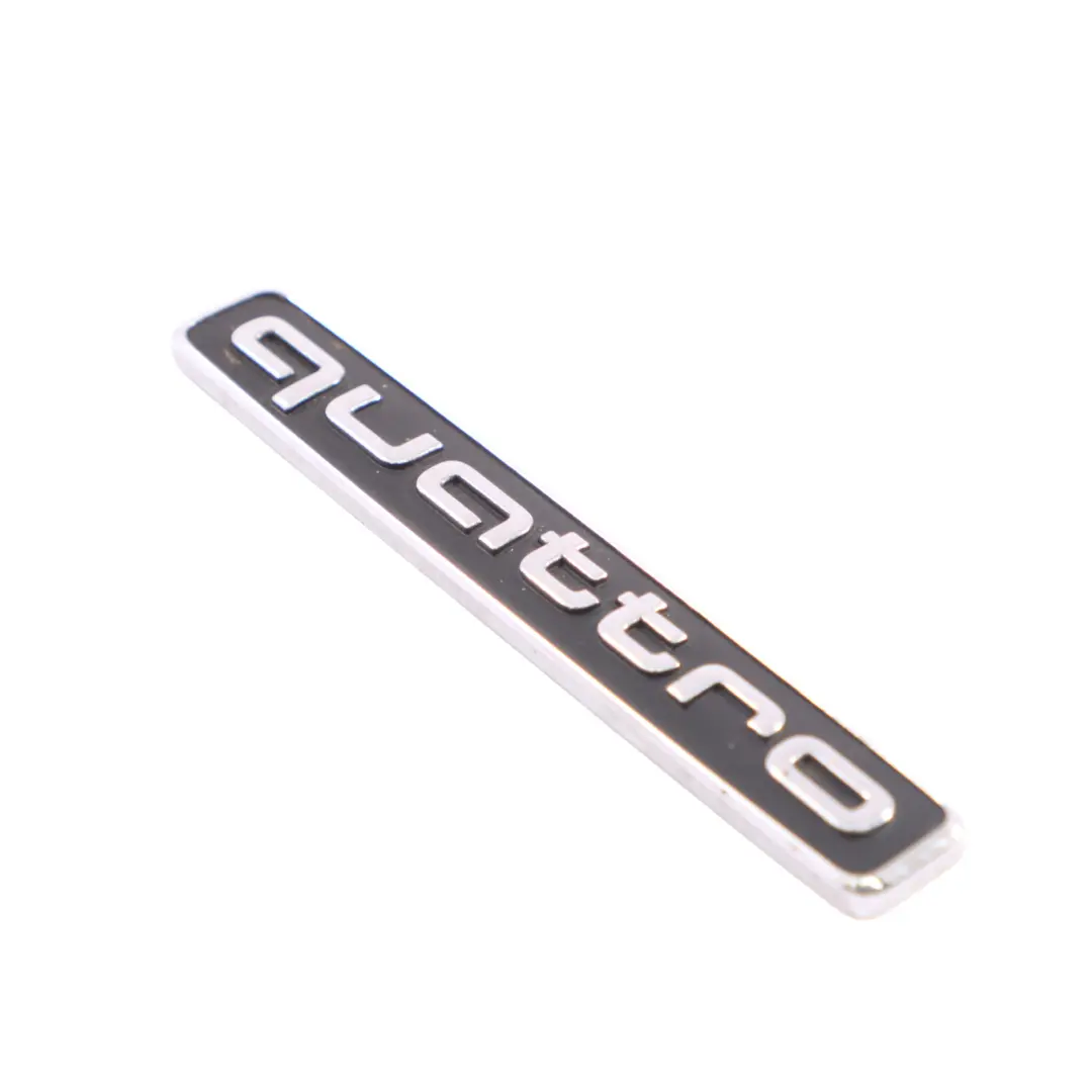 4G8 Tapa Maletero Trasero Tailgate Lettering Quattro Label para Audi A7 con número de pieza 4G8853737 Audi A7 4G8 Tapa Maletero Trasero Tailgate Lettering Quattro Label - SKU 4G8853737 - Número de pieza 4G8853737