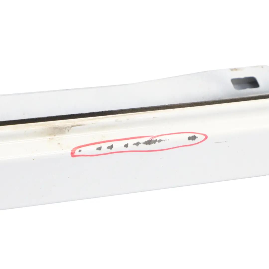 4G8 Faldón Tapa Umbral Puerta Derecha Glacier White S9R para Audi A7 con número de pieza 4G8853856M Audi A7 4G8 Faldón Tapa Umbral Puerta Derecha Glacier White S9R - SKU 4G8853856M-MGW - Número de pieza 4G8853856M