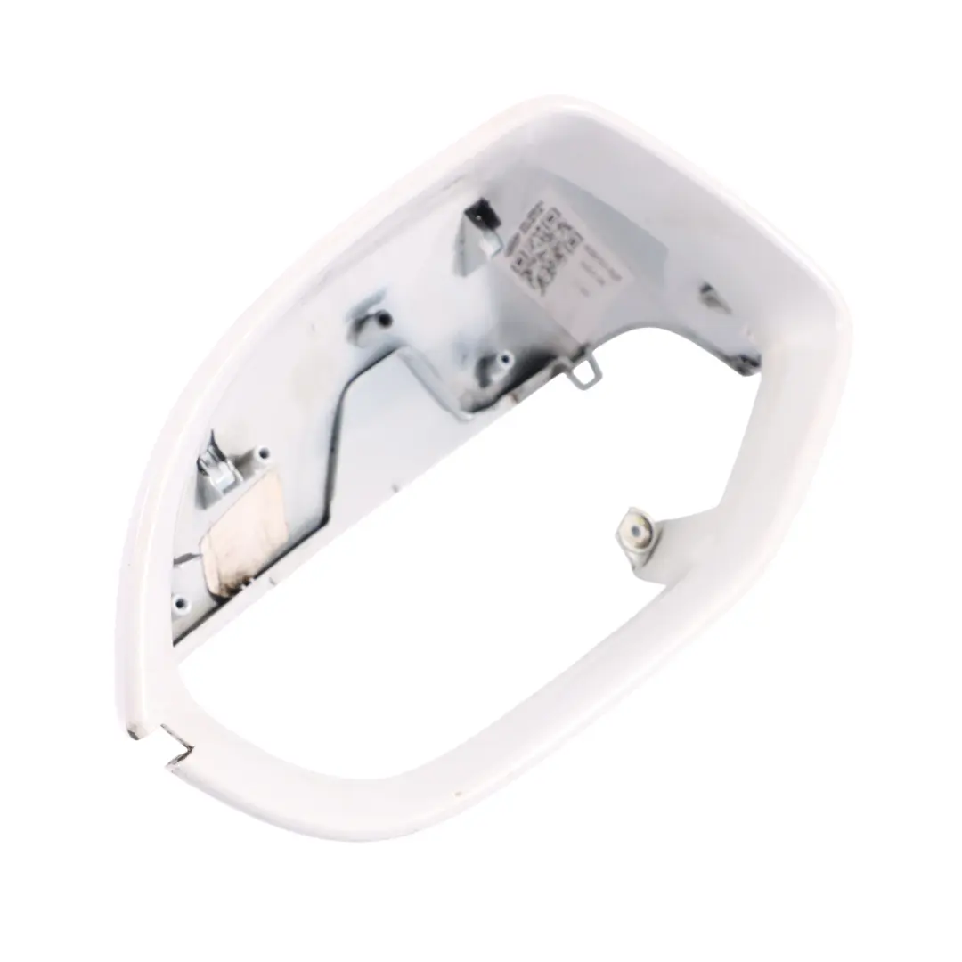 Rivestimento Spechietto Retrovisore Esterno Sinistro Bianco Perla-S9R per Audi A7 4G con numero di parte 4G8857527 Audi A7 4G Rivestimento Spechietto Retrovisore Esterno Sinistro Bianco Perla-S9R - SKU 4G8857527-MGW - Numero di parte 4G8857527