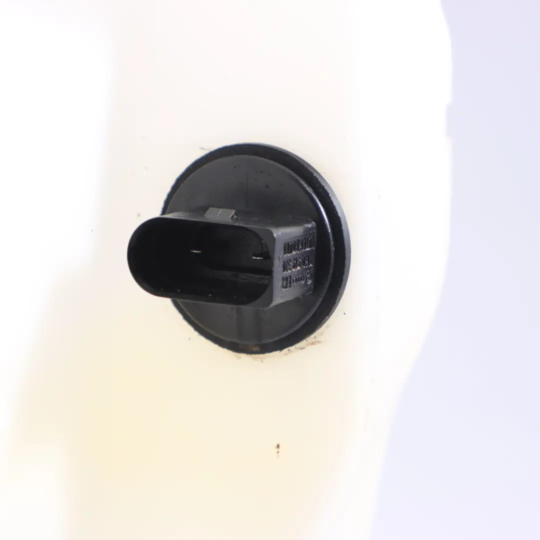 Botella Lavaparabrisas Depósito De Líquido 4G8955451E para Audi A6 C7 con número de pieza 4G8955453D Audi A6 C7 Botella Lavaparabrisas Depósito De Líquido 4G8955451E - SKU 4G8955453D - Número de pieza 4G8955453D