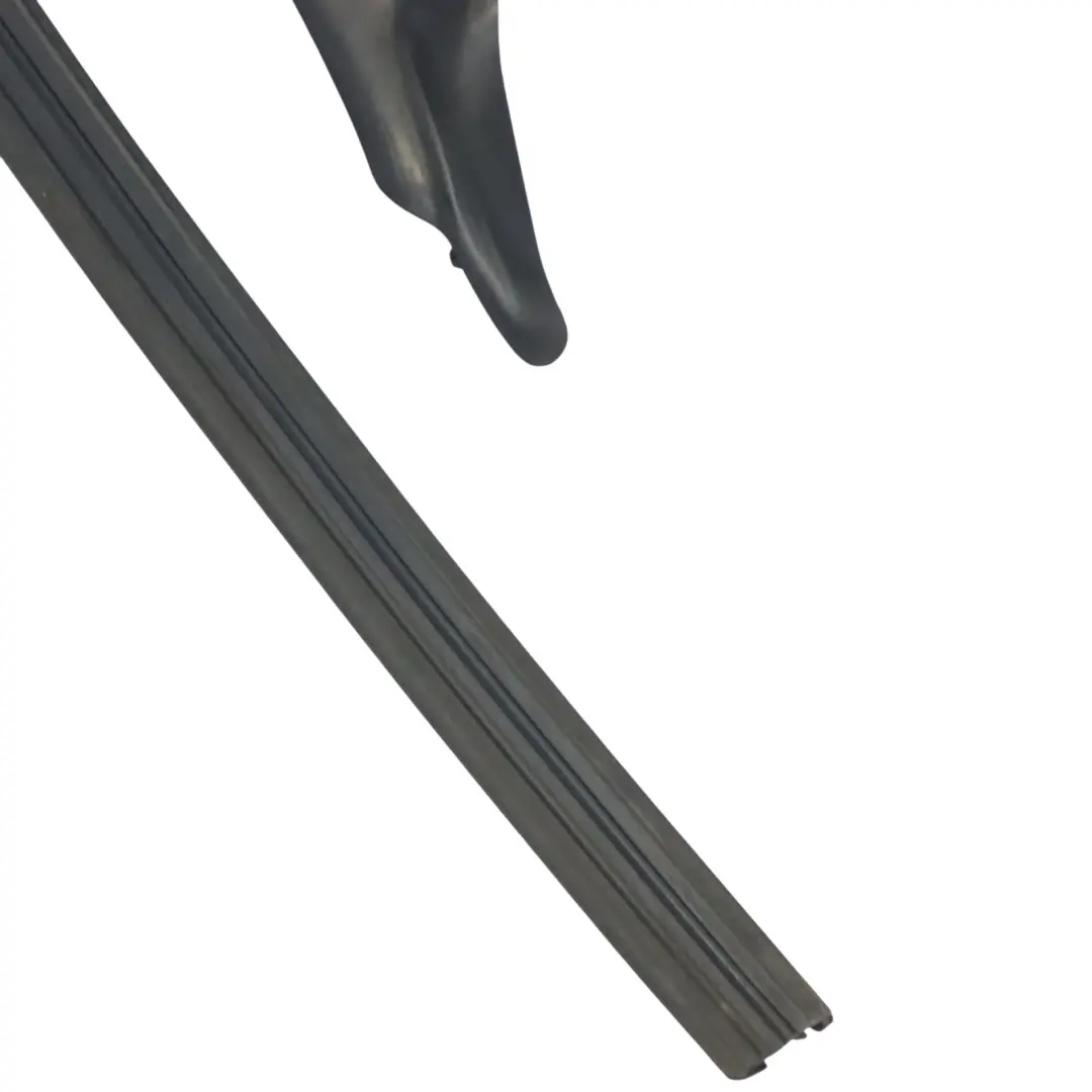 Audi A8L 4H Joint étanchéité guide vitre gauche Porte Caoutchouc - SKU 4H0837439D - Numéro de pièce 4H0837439D