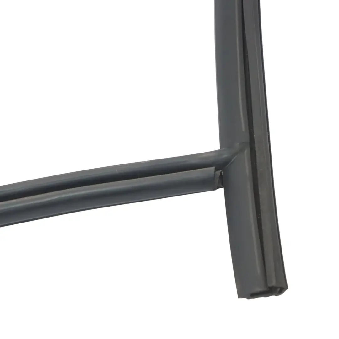 Audi A8L 4H Joint étanchéité guide vitre gauche Porte Caoutchouc - SKU 4H0837439D - Numéro de pièce 4H0837439D