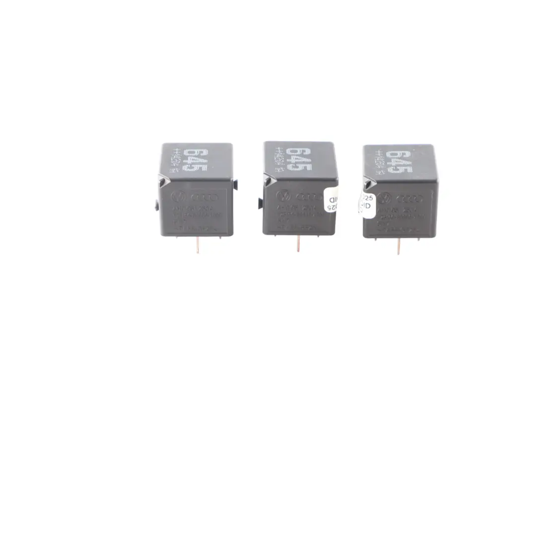 Mehrzweck-Steuermodul Relais 4 Pin 645 für Seat Skoda Audi VW Polo 6R mit Teilenummer 4H0951253A Seat Skoda Audi VW Polo 6R Mehrzweck-Steuermodul Relais 4 Pin 645 - SKU 4H0951253A-2 - Teilenummer 4H0951253A