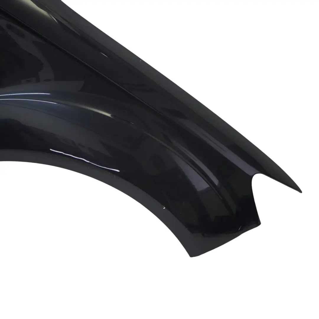 Panel Lateral Delantero Derecho Guardabarros Cobalt Blue - Z5Q para Audi Q7 4L con número de pieza 4L0821102 Audi Q7 4L Panel Lateral Delantero Derecho Guardabarros Cobalt Blue - Z5Q - SKU 4L0821102-CBM - Número de pieza 4L0821102