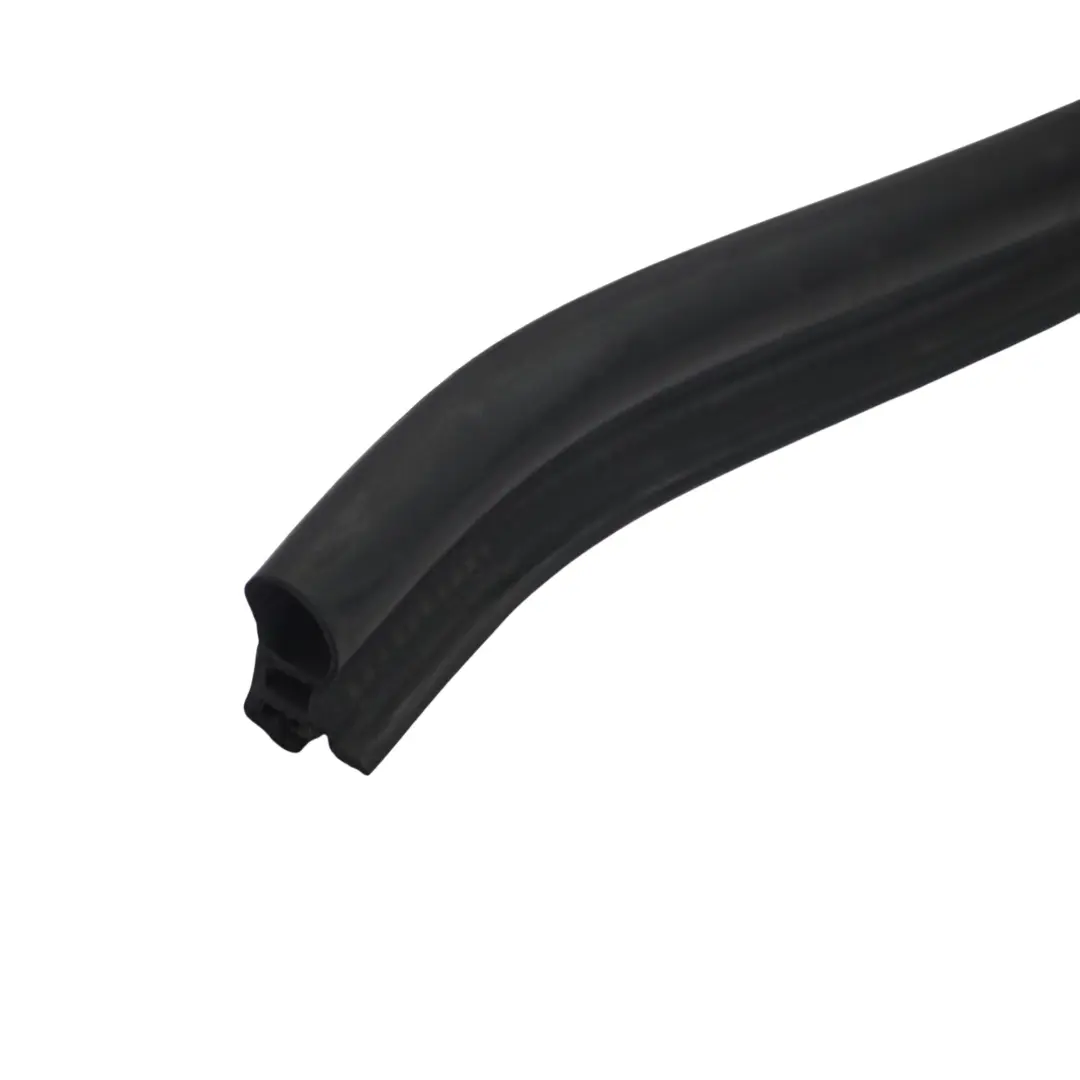  Guarnizione in gomma anteriore del cofano motore Audi Q7 4L sotto - SKU 4L0823723 - Numero di parte 4L0823723