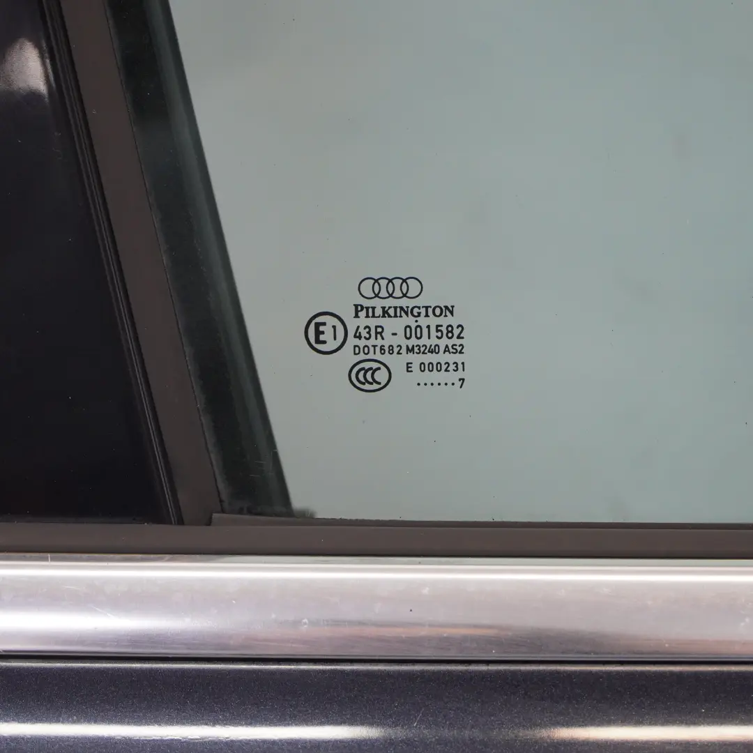 Audi Q7 4L Porte Avant Droite Bleu Cobalt Métallisé - Z5Q - SKU 4L0831052A-CBM - Numéro de pièce 4L0831052A