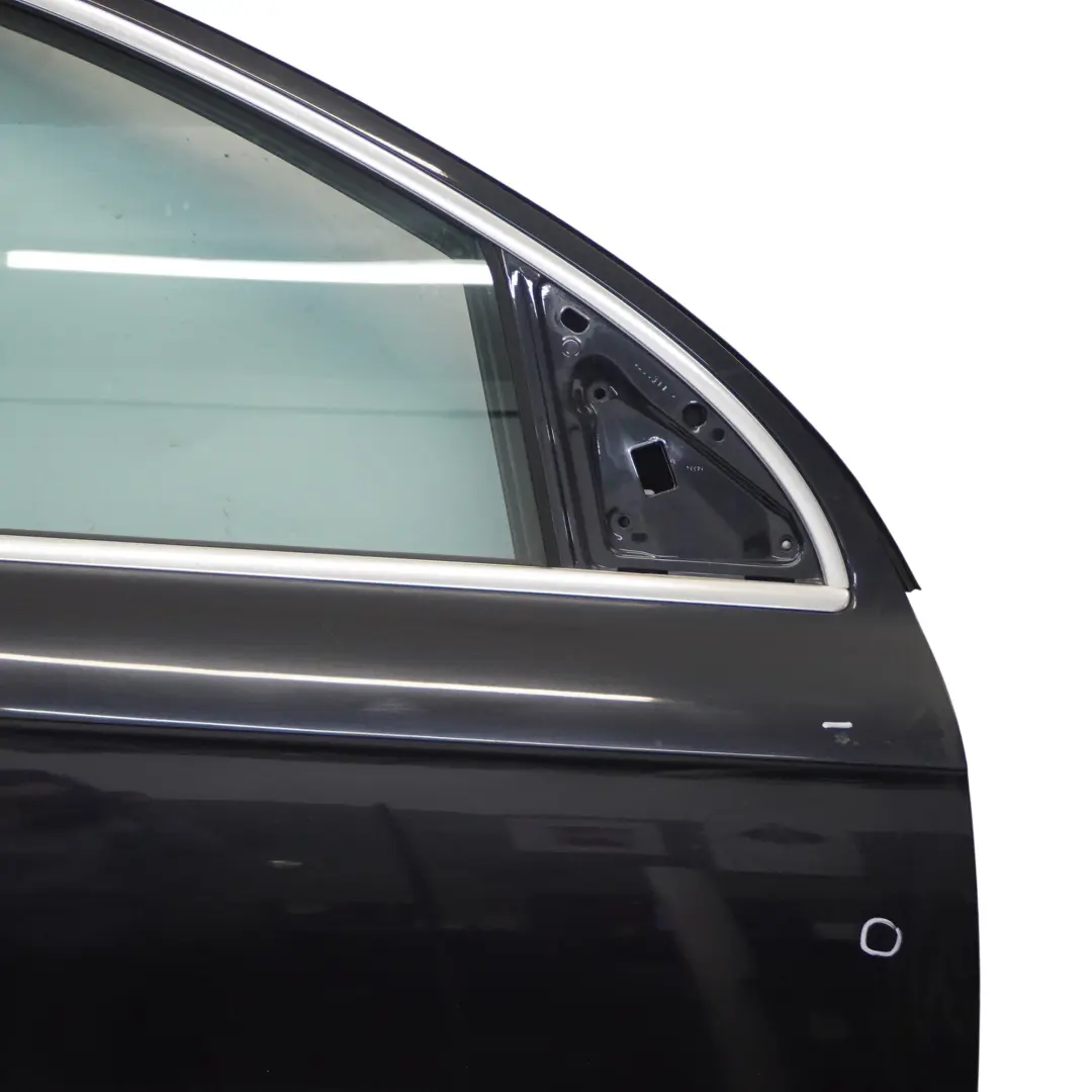 Audi Q7 4L Porte Avant Droite Bleu Cobalt Métallisé - Z5Q - SKU 4L0831052A-CBM - Numéro de pièce 4L0831052A