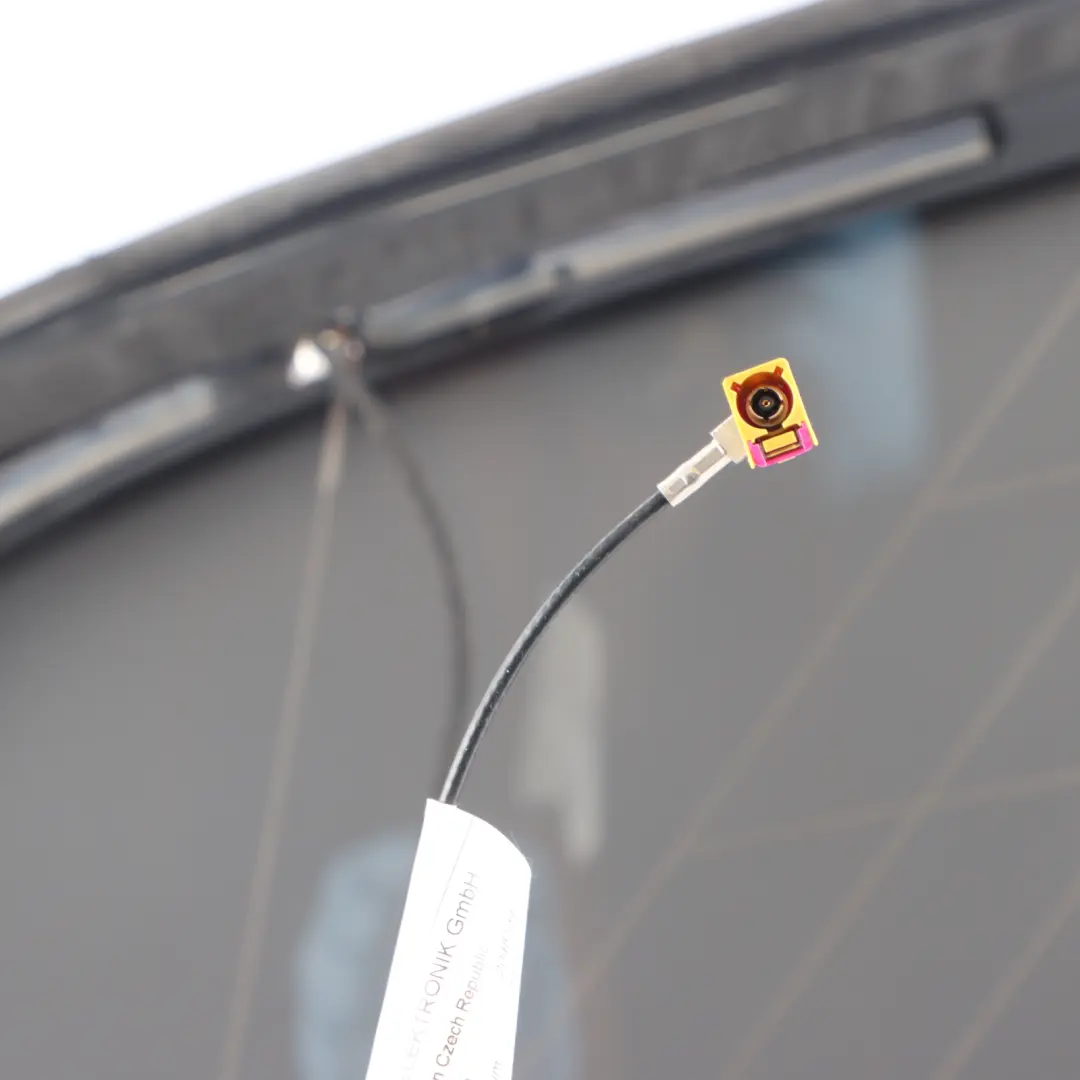 Quarter Side Window Glass Left N/S AS3 to Audi Q7 4L Rear with Part number 4L0845299P Audi Q7 4L Rear Quarter Side Window Glass Left N/S AS3 - SKU 4L0845299P - Part number 4L0845299P