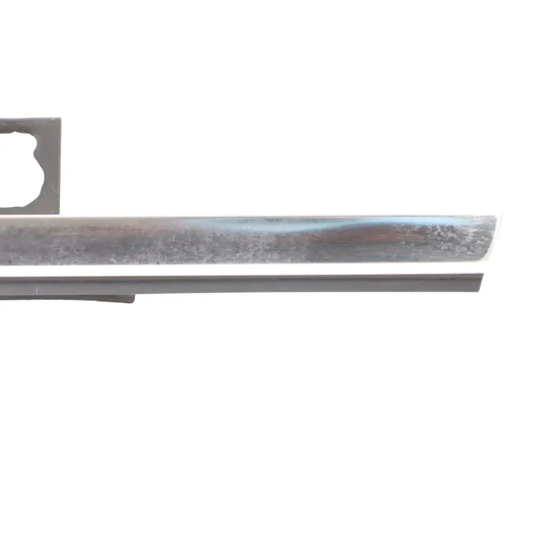 Moulure De Vitre Arrière Droite Chromée pour Audi Q7 4L à propos du numéro de pièce 4L0853764A Audi Q7 4L Moulure De Vitre Arrière Droite Chromée - SKU 4L0853764A - Numéro de pièce 4L0853764A